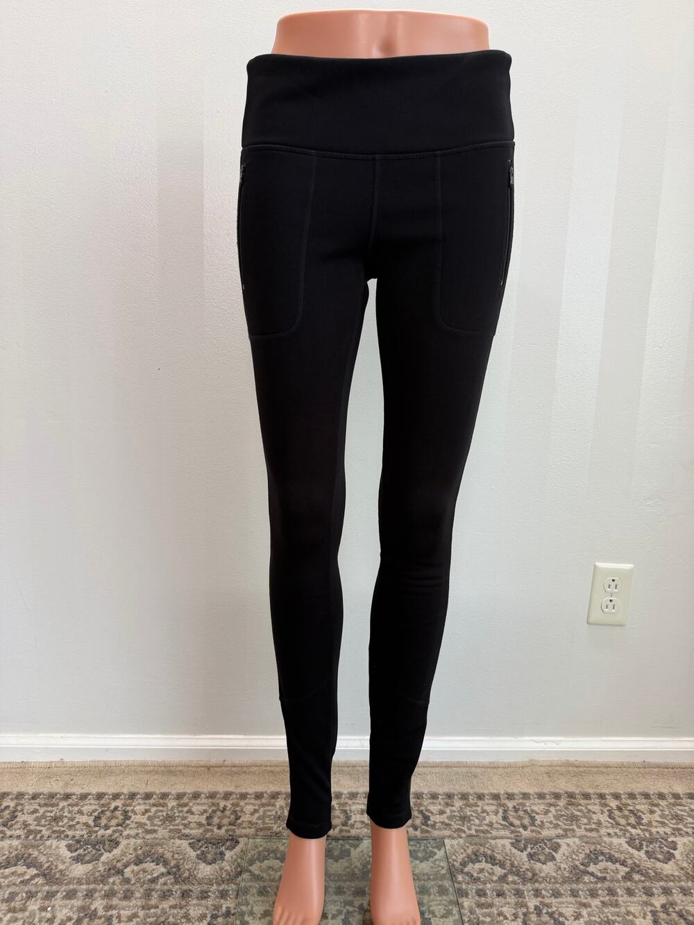 Athleta Street to Summit Tech Stretch Tights Black Reflective Fleece Lined Sz ST